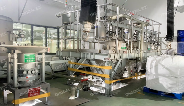 粉體密相輸送設備