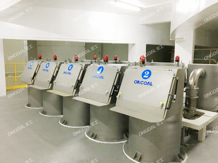 小袋解包站1(中央除塵) (2) 捏合機配套真空輸送系統