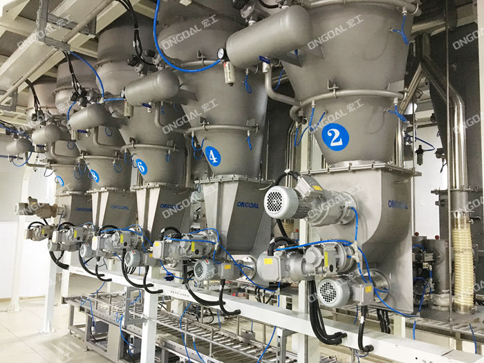 IMG_8729 捏合機配套真空輸送系統