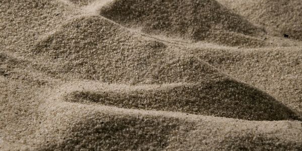 深度分析粉體粒度直徑對氣力輸送系統性能的影響